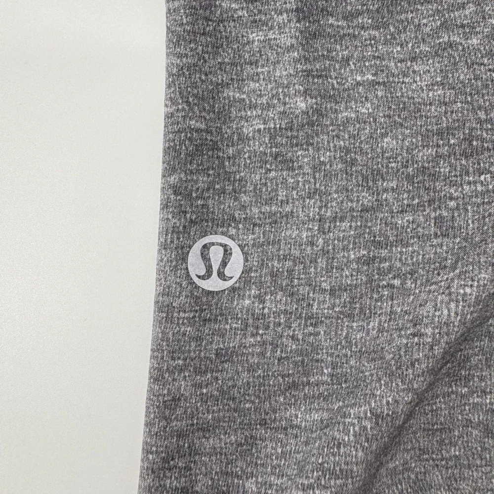 Lululemon Athletic Shorts Mens M Gray Heathered Lined Zipper Pocket 6.5